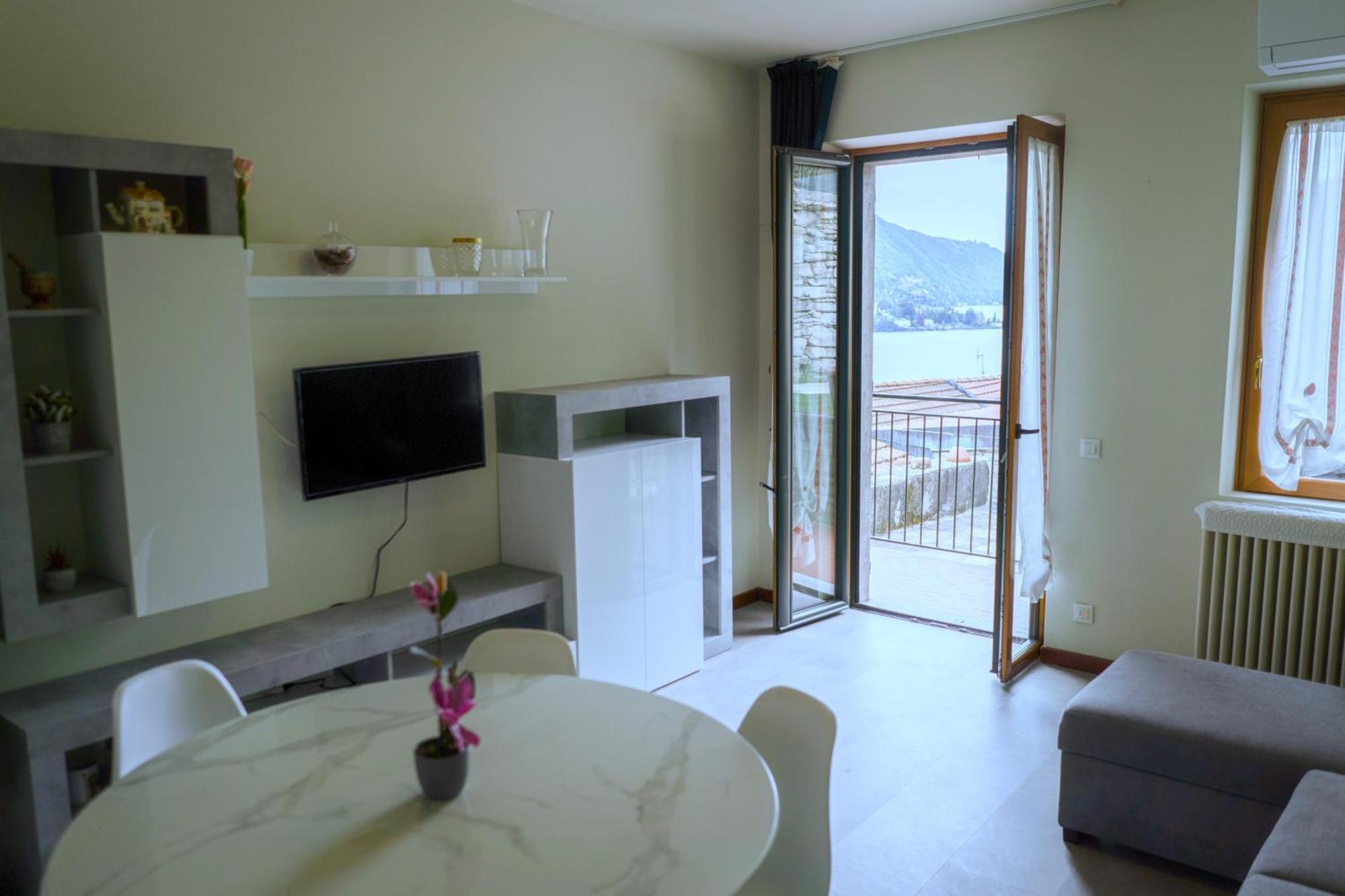 Terrazza Di Luisa Parking Wifi Vista Lago Carate Urio Ngoại thất bức ảnh